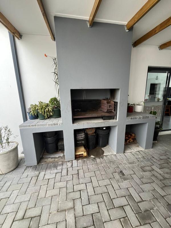 3 Bedroom Property for Sale in Sandown Western Cape